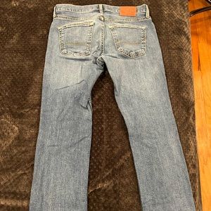 Straight slim holister jeans. 31w, 32l